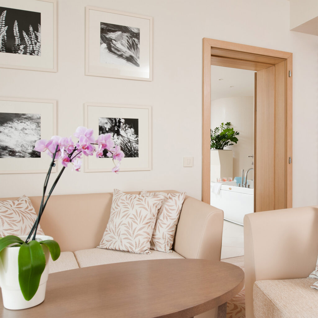 Rent a SPA room with jacuzzi and Finnish sauna